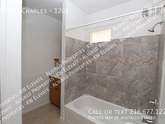 2nd image of 1205 Saint Charles Ave #1205