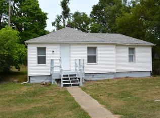 904 Eugene Ave, Jackson, MI