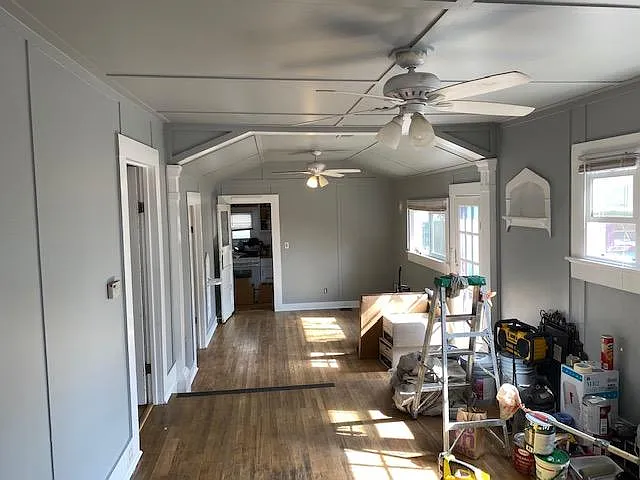 4110 Ames St — Photo 2