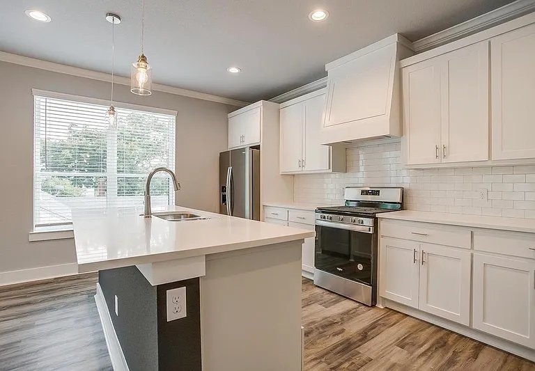 2612 Forest Park Blvd — Photo 5