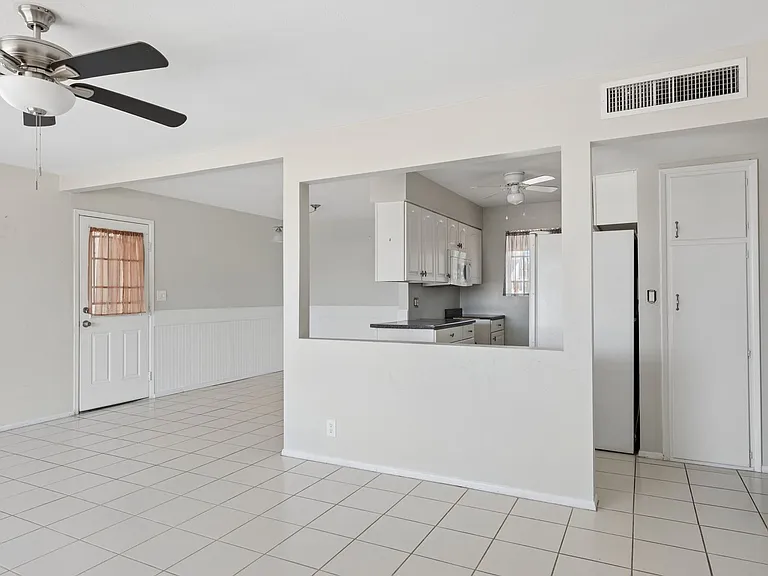 5458 E Boston St — Photo 7