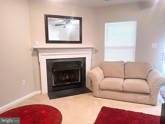 5th image of 4108 Windsor Heights Pl