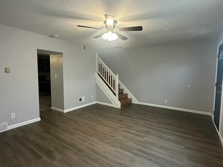 3427 Young Ave — Photo 10