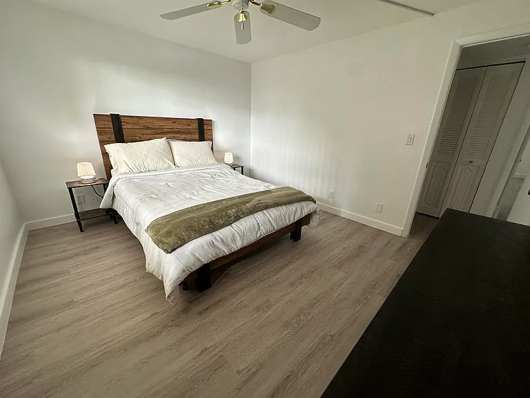 141 SE 3rd Ave #203 — Photo 23
