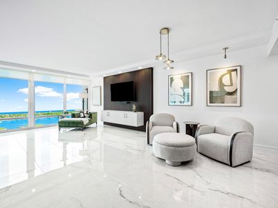 525 S Flagler Drive #15a, West Palm Beach, FL, 33401