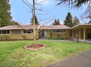 2161 N 130th St, Seattle, WA 98133
