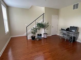 380 N Island Dr APT 107, Memphis, TN 38103