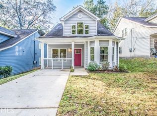 1296 Plaza Ave, Snellville, GA 30310