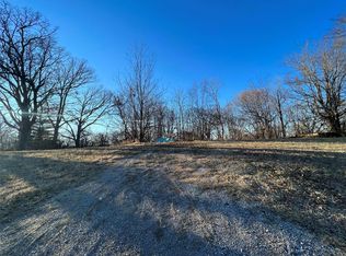 570 W Davis Ave, Puxico, MO 63960