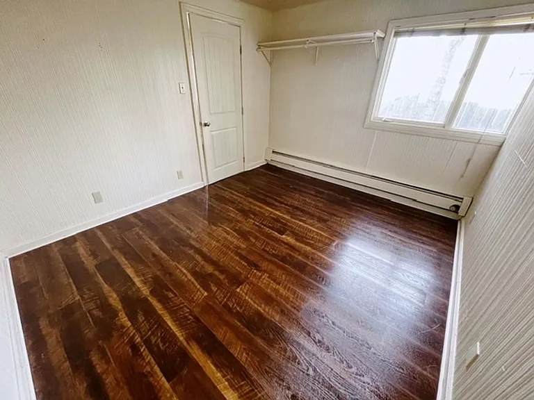 1335 Hyder St — Photo 68