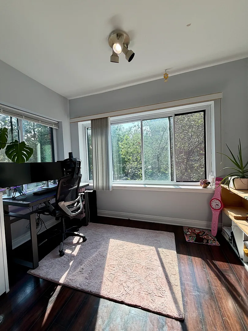 2 bed, 1135 sqft, $2,500 — Photo 3