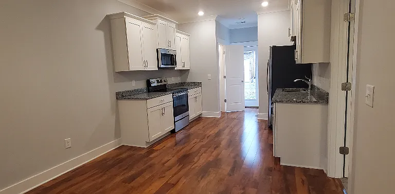 203 Bancroft Mill Ct — Photo 5