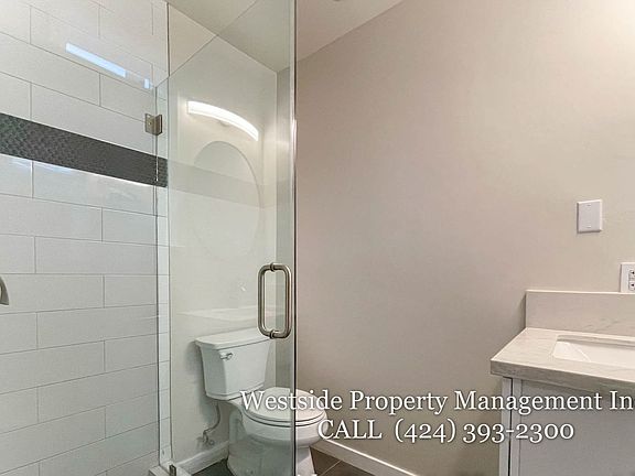 3rd image of 318 Ximeno Ave #A