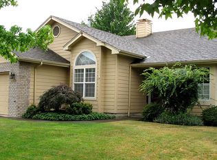 3232 Twin Elms Dr, Eugene, OR