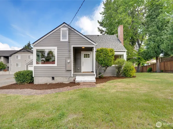 7611 27th Street W, Tacoma, WA 98466