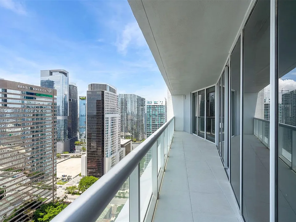 495 Brickell Ave #3601