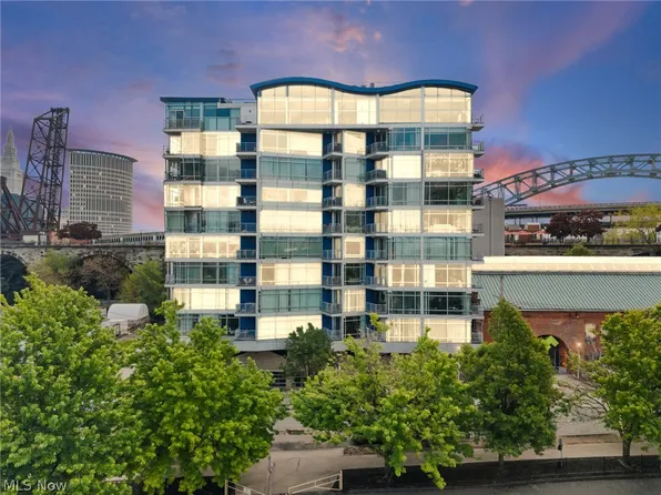 1237 Washington Ave APT 601, Cleveland, OH 44113