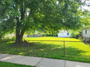 6421 Troy St, Taylor, MI 48180