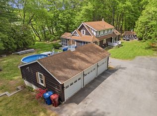 43 Flint Rd, Tyngsboro, MA 01879