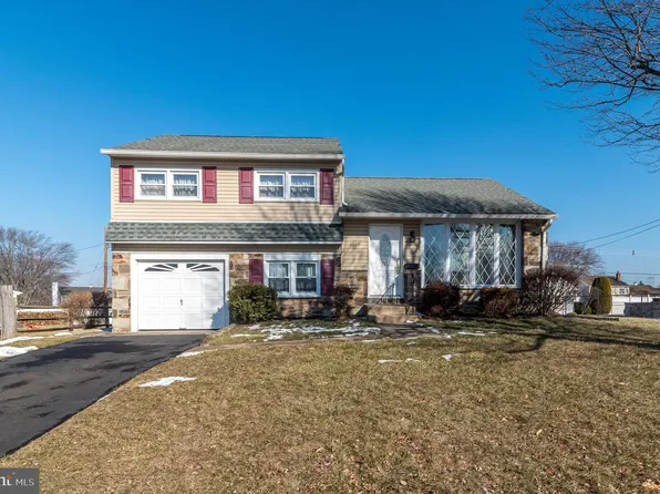 1017 Birch Rd, Warminster, PA 18974