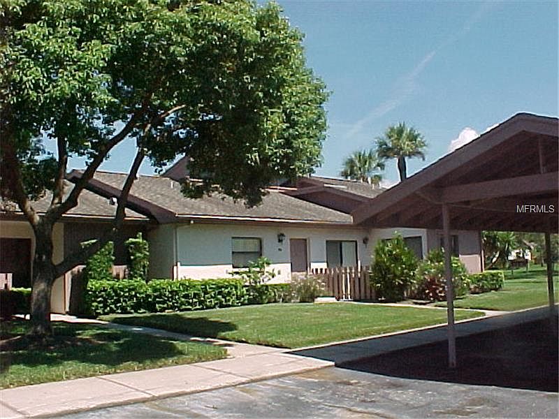 2nd image of 10 Lake Ct