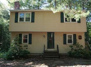 557 Fowler Rd, Northbridge, MA 01534