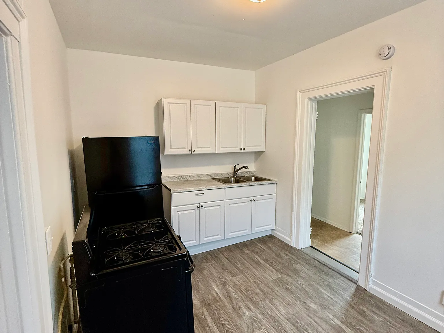 2 bed, $1,395 — Photo 4