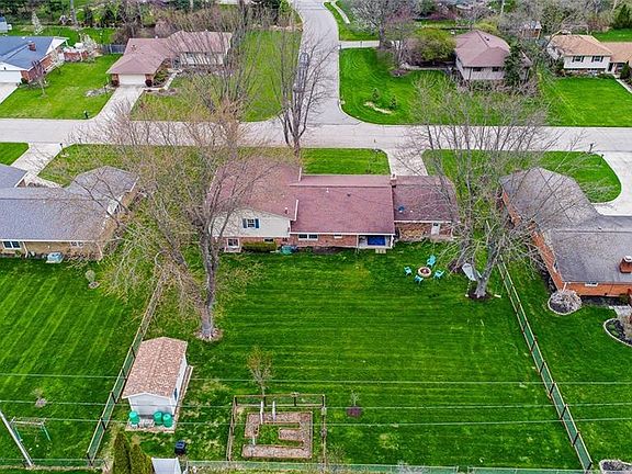 3rd image of 1630 Langdon Dr