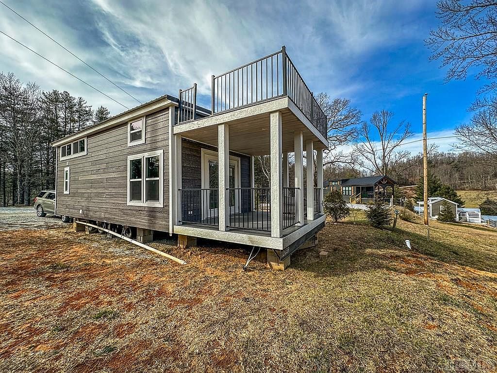 65 Mountain Breeze Rdg, Scaly Mountain, NC 28775 MLS 103514 Zillow