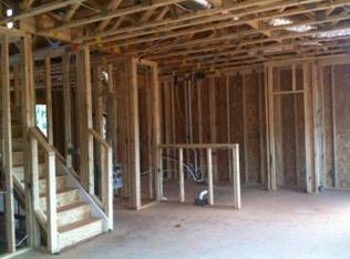 828 Skinner Rd, Raleigh, NC 27610