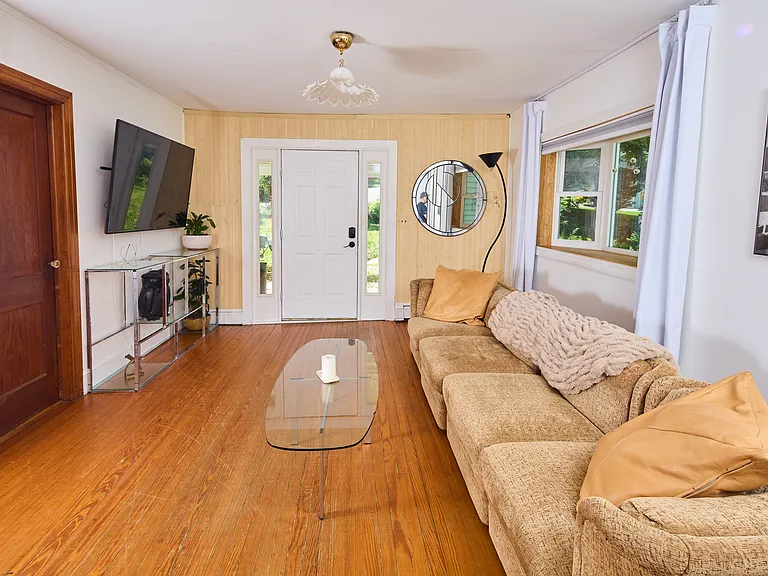 38 Miller Hill Rd — Photo 4