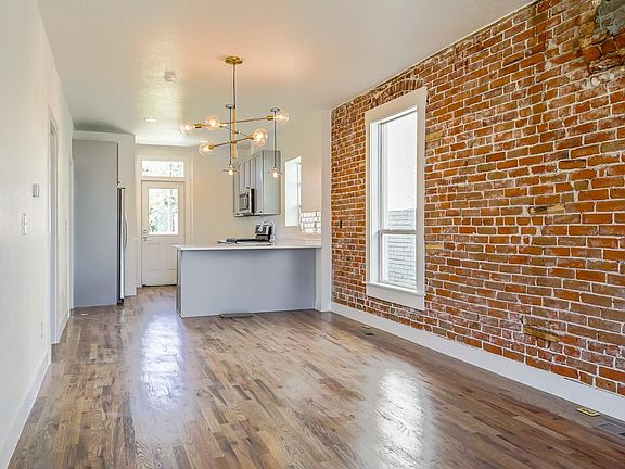 3rd image of 3651 N Humboldt St