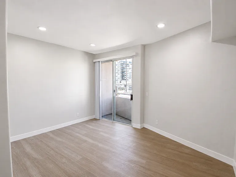 2524 S Sepulveda Blvd #201 — Photo 12