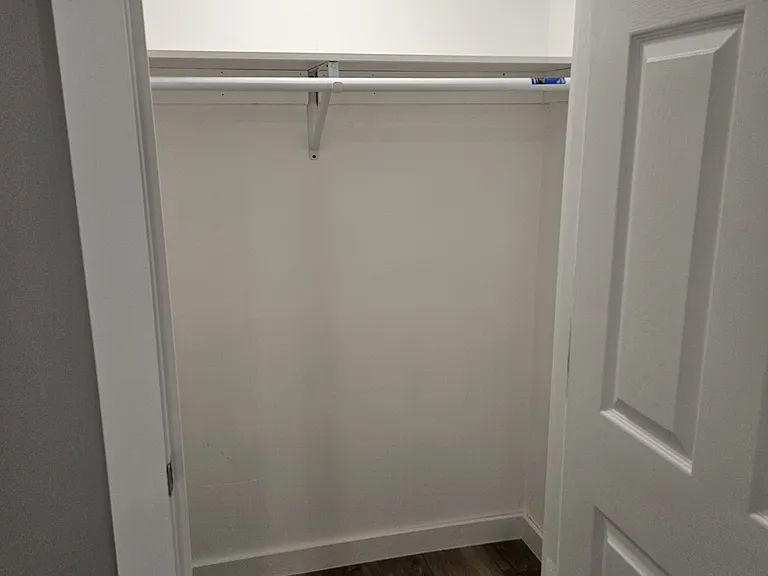 32 Irving St — Photo 6