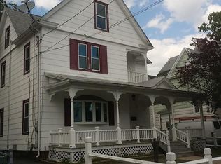 42 Washington Ave, Holyoke, MA 01040