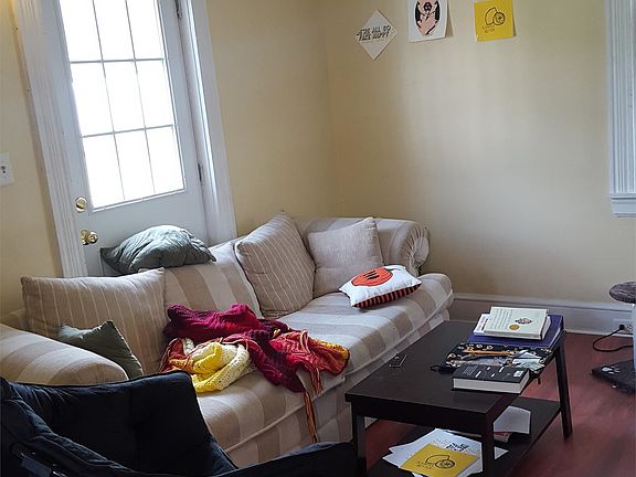 4th image of 16 Manor Ave