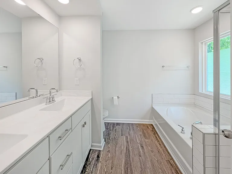 206 Brochaill Ct — Photo 14