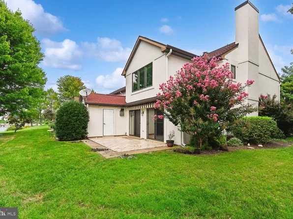 43 Queen Neva Ct, Chester, MD 21619