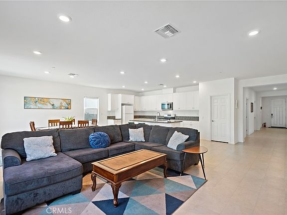 4th image of 8044 Country Mile Ln