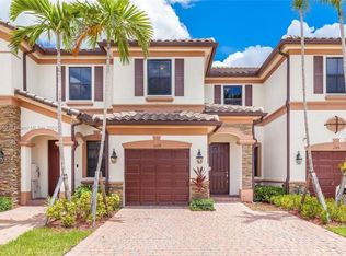 3379 W 94th Ter, Hialeah, FL 33018