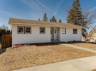 568 East Ave, Zumbrota, MN 55992
