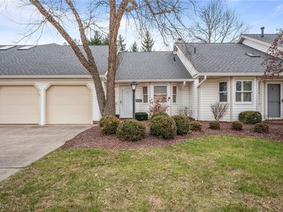 825-3 Hampton Cir, Aurora, OH, 44202