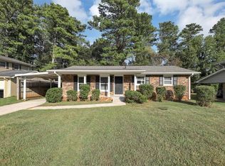 2148 Green Forrest Dr, Decatur, GA 30032