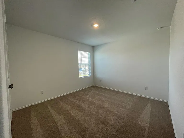 2113 Four Waters Loop — Photo 22