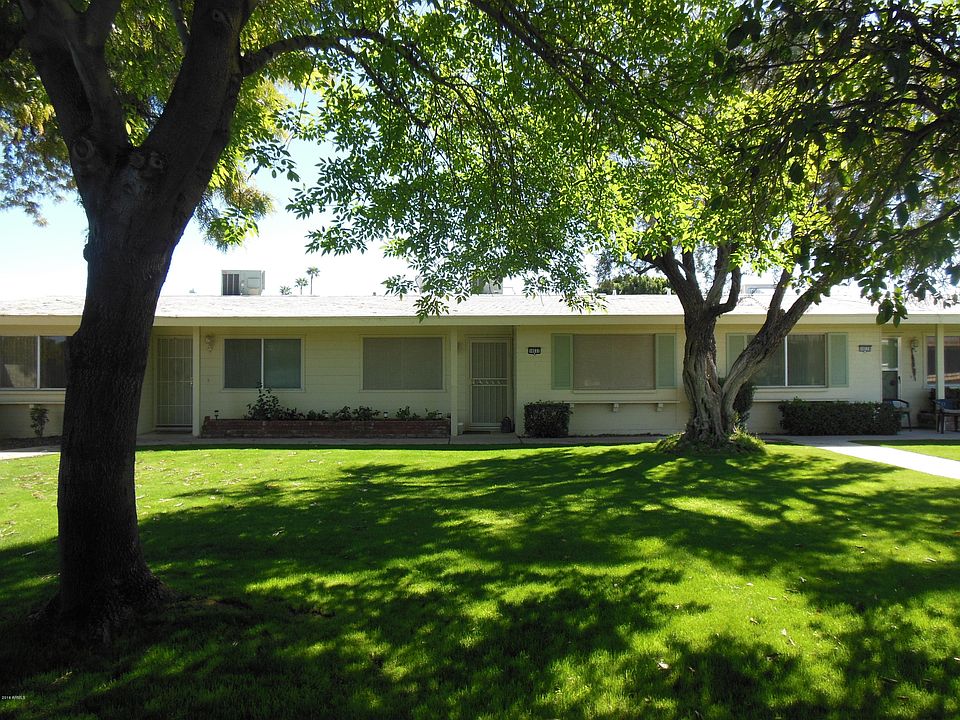 1st image of 10553 W Coggins Dr