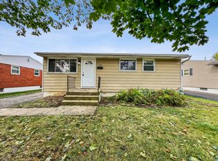 743 Holly Hill Dr, Columbus, OH