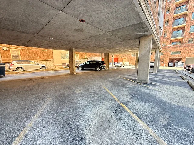 Hamilton St — Photo 17