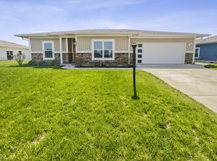 639 N Sobota Way, Trafalgar, IN 46181