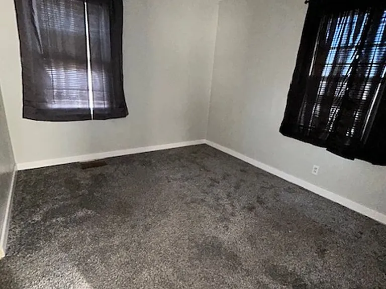 919 S Sherman Ave — Photo 3