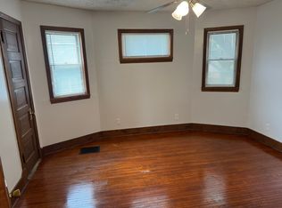 805 E Monroe St #A, Bloomington, IL